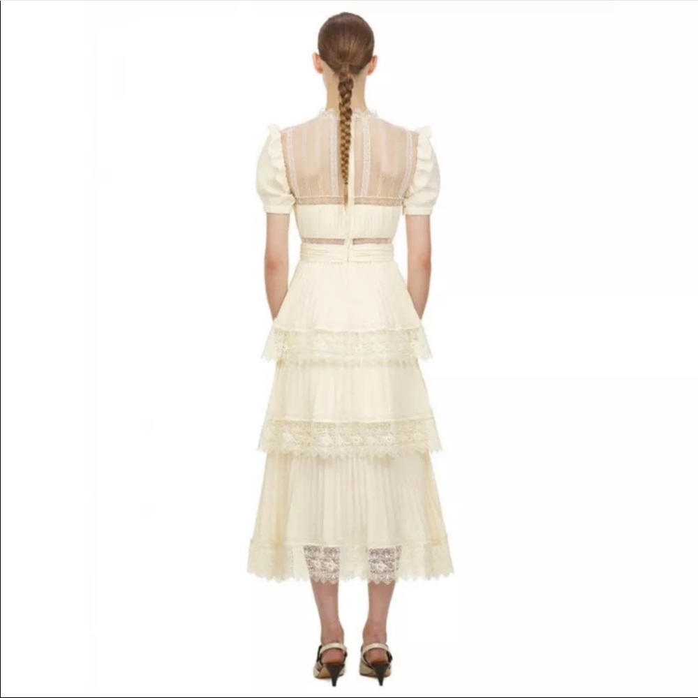 Beige Luxury Lace High Quality Ruffle Summer - Picture 7 of 11
